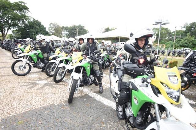 AO todo, foram entregues 340 motocicletas para a PM-PI